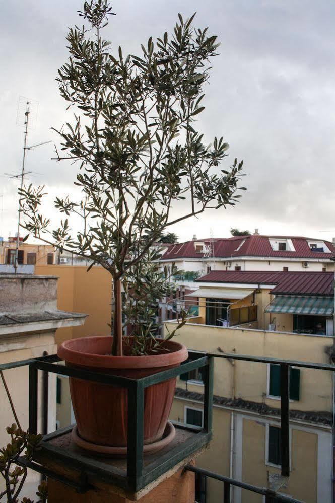 B&B Msg Roma Exterior photo